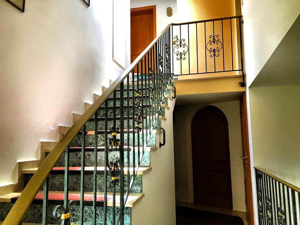 Gaestehaus Brigitte Гарміш-Партенкірхен Екстер'єр фото